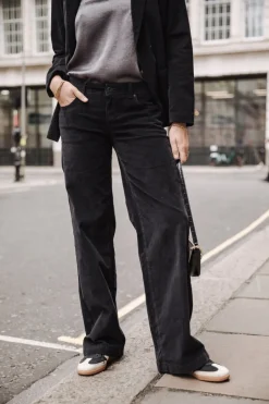 Femme Freeman T. Porter Agatha Velvet