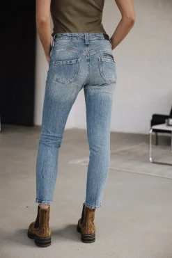 Femme Freeman T. Porter Alexa High Waist Cropped SDM