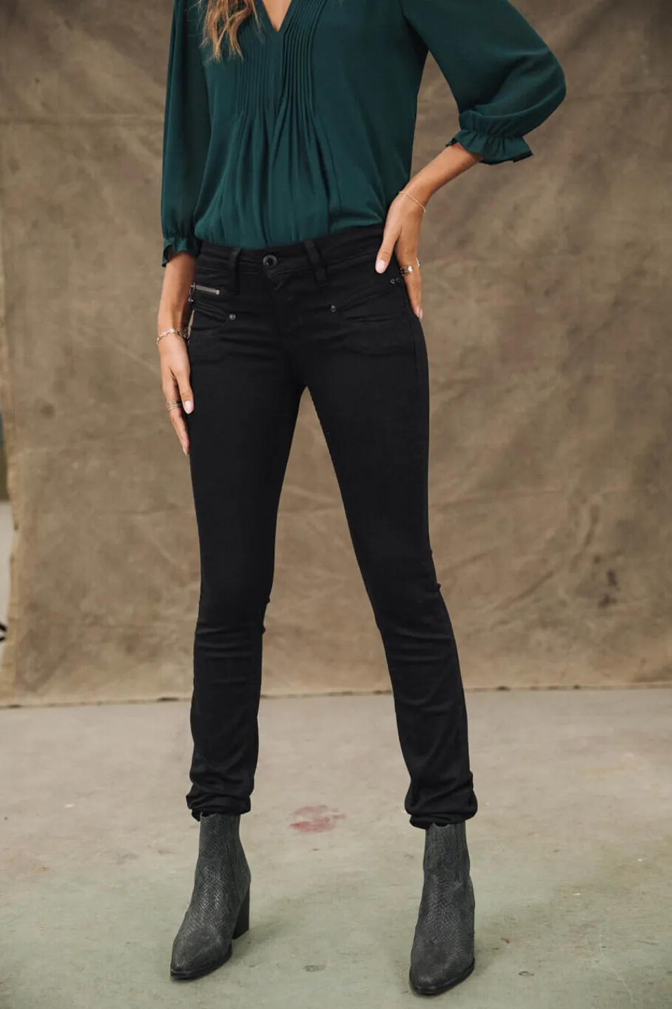 Femme Freeman T. Porter Alexa Slim S-SDM