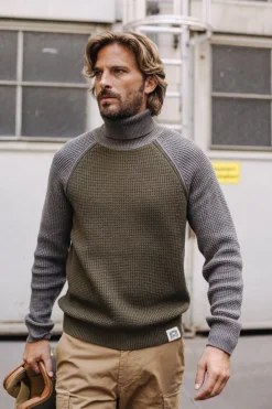 Homme Freeman T. Porter Altair Pike
