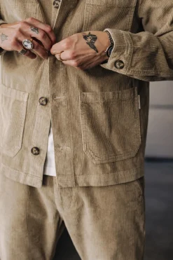 Homme Freeman T. Porter Barney Fitil