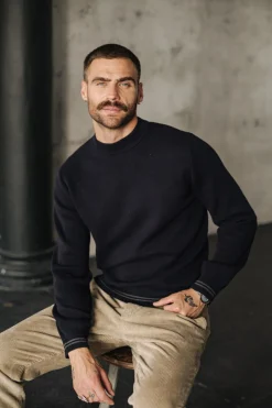 Homme Freeman T. Porter Baton Varsity
