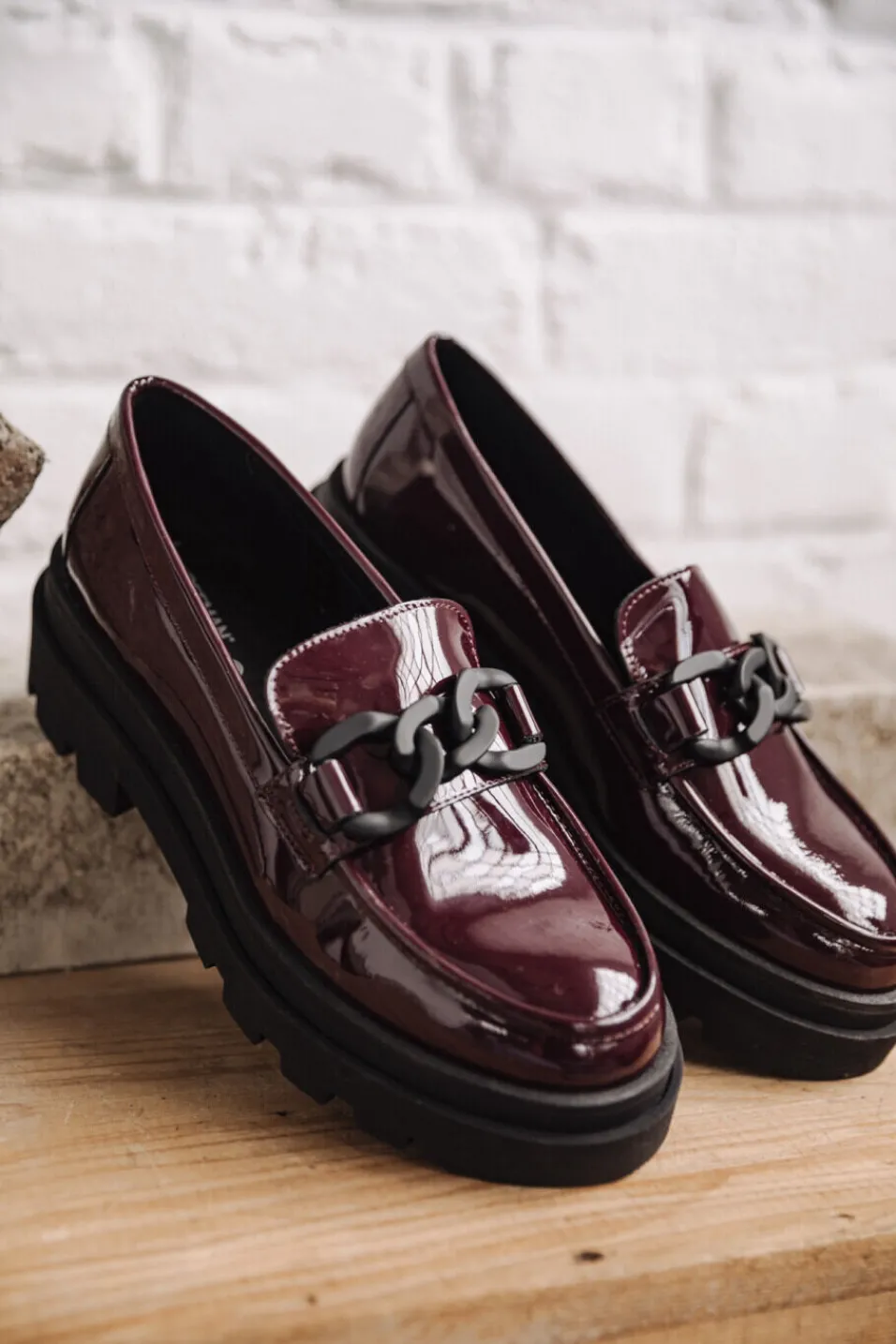 Femme Freeman T. Porter Caro Varnish