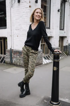 Femme Freeman T. Porter Claudia Nairobi