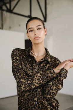 Femme Freeman T. Porter Corina Leopardo