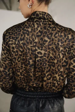 Femme Freeman T. Porter Corina Leopardo