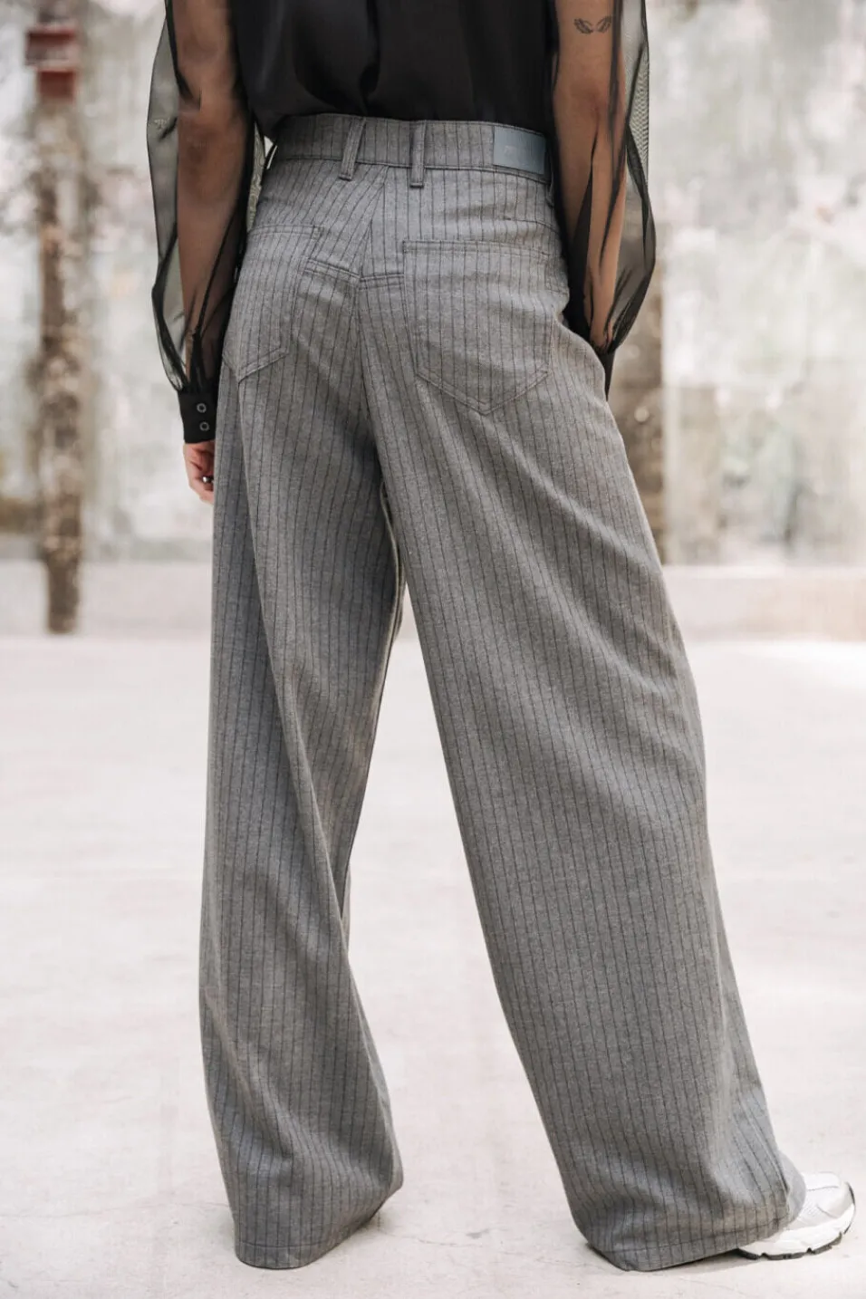 Femme Freeman T. Porter Jane Buren Grey