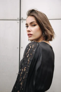 Femme Freeman T. Porter Roenie Lace