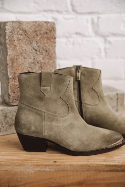 Femme Freeman T. Porter Sixtin Suede