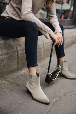 Femme Freeman T. Porter Sixtin Suede