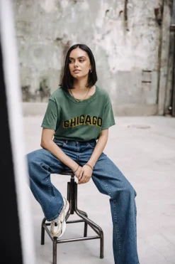 Femme Freeman T. Porter Suria Chicago Outline