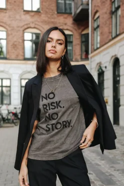 Femme Freeman T. Porter Suria Message