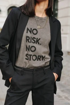 Femme Freeman T. Porter Suria Message