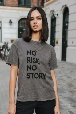 Femme Freeman T. Porter Suria Message