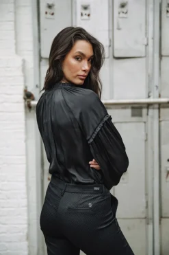 Femme Freeman T. Porter Tessa Cassico